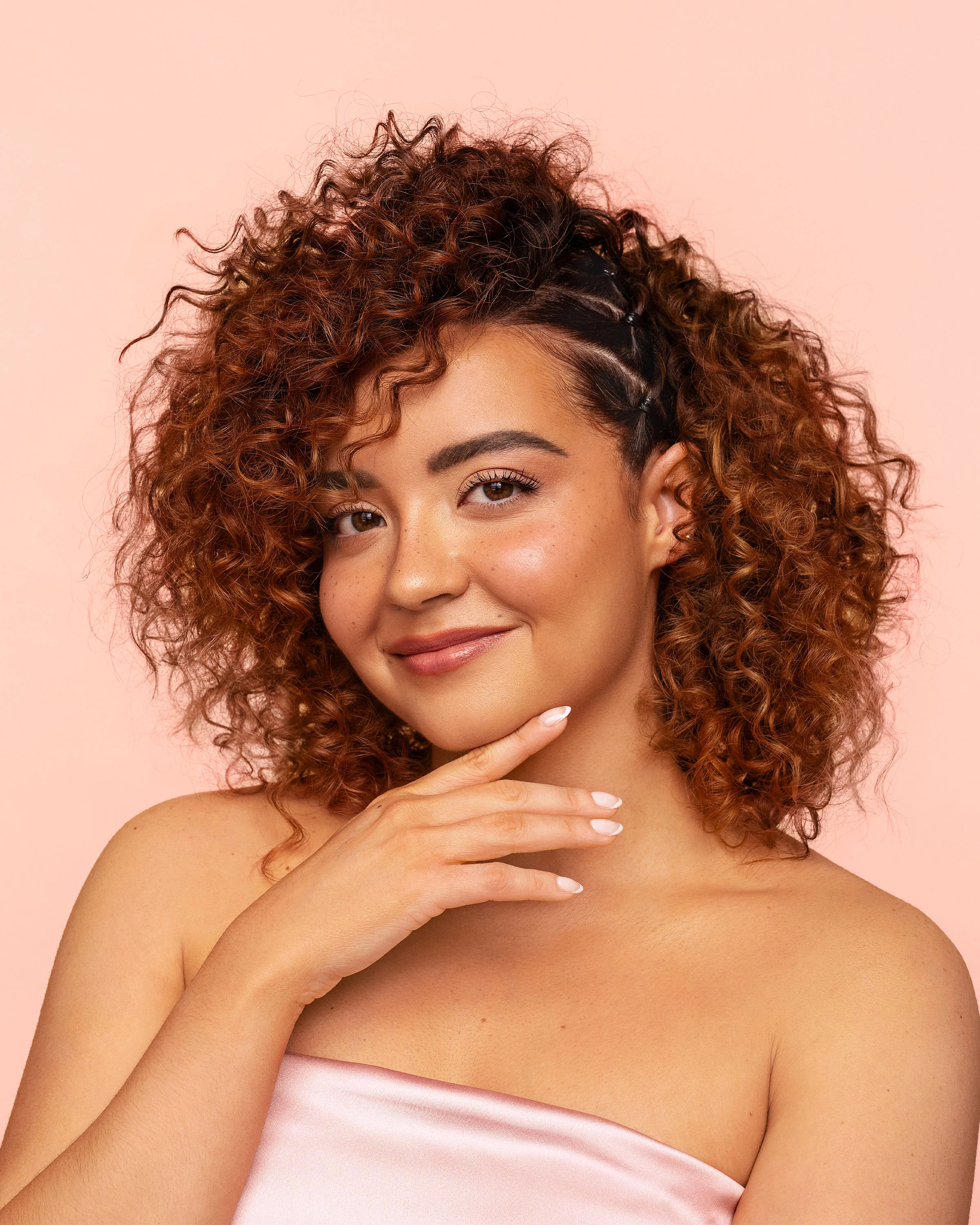 HOLD.ME • Three-Way Hairspray - Image 8